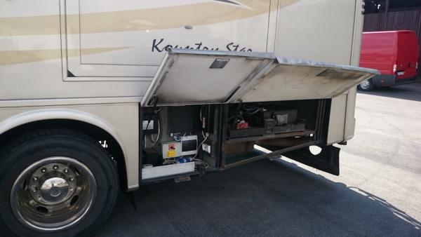 Amerikai luxus lakóbusz