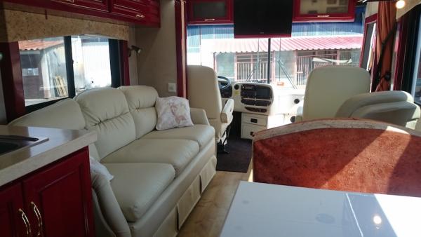 Amerikai luxus lakóbusz