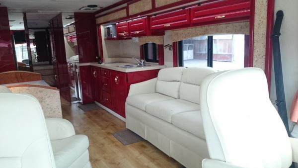 Amerikai luxus lakóbusz