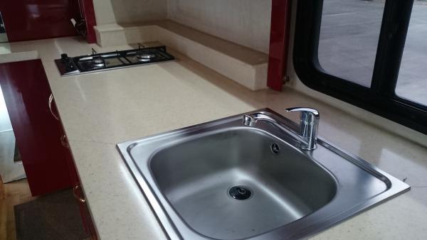 Amerikai luxus lakóbusz